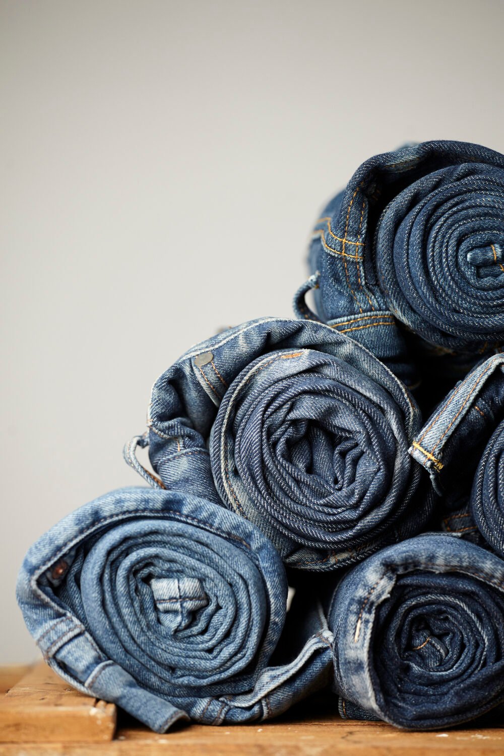 blue-jeans-fabric-details