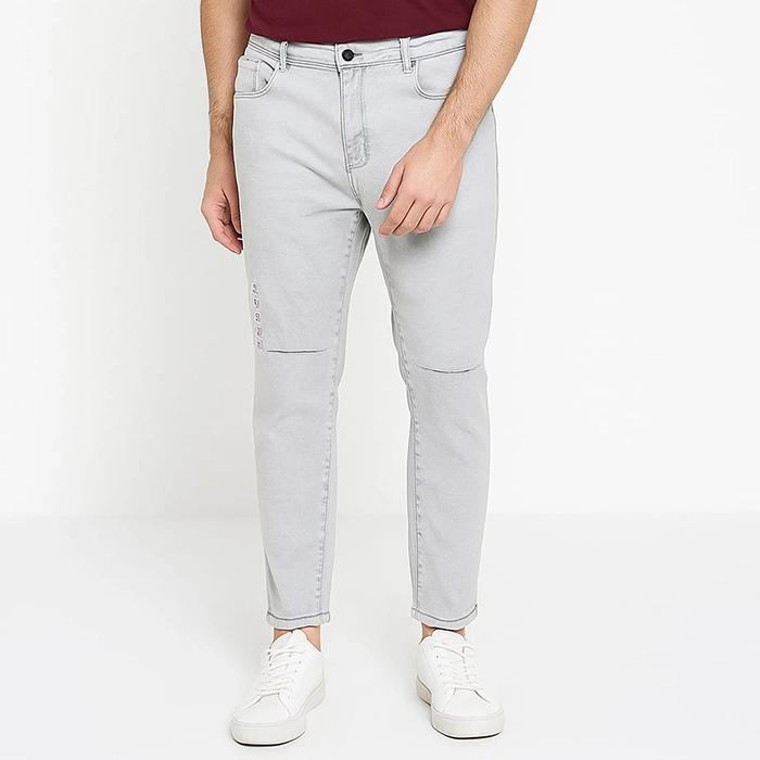 Urban Edge: Light Grey Slim-Fit Denim Jeans